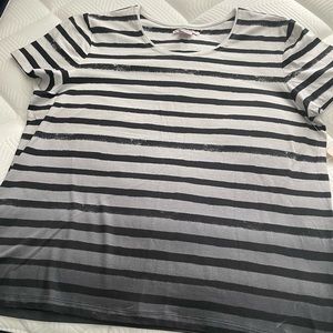 Gray and black striped women’s petite large shirt.